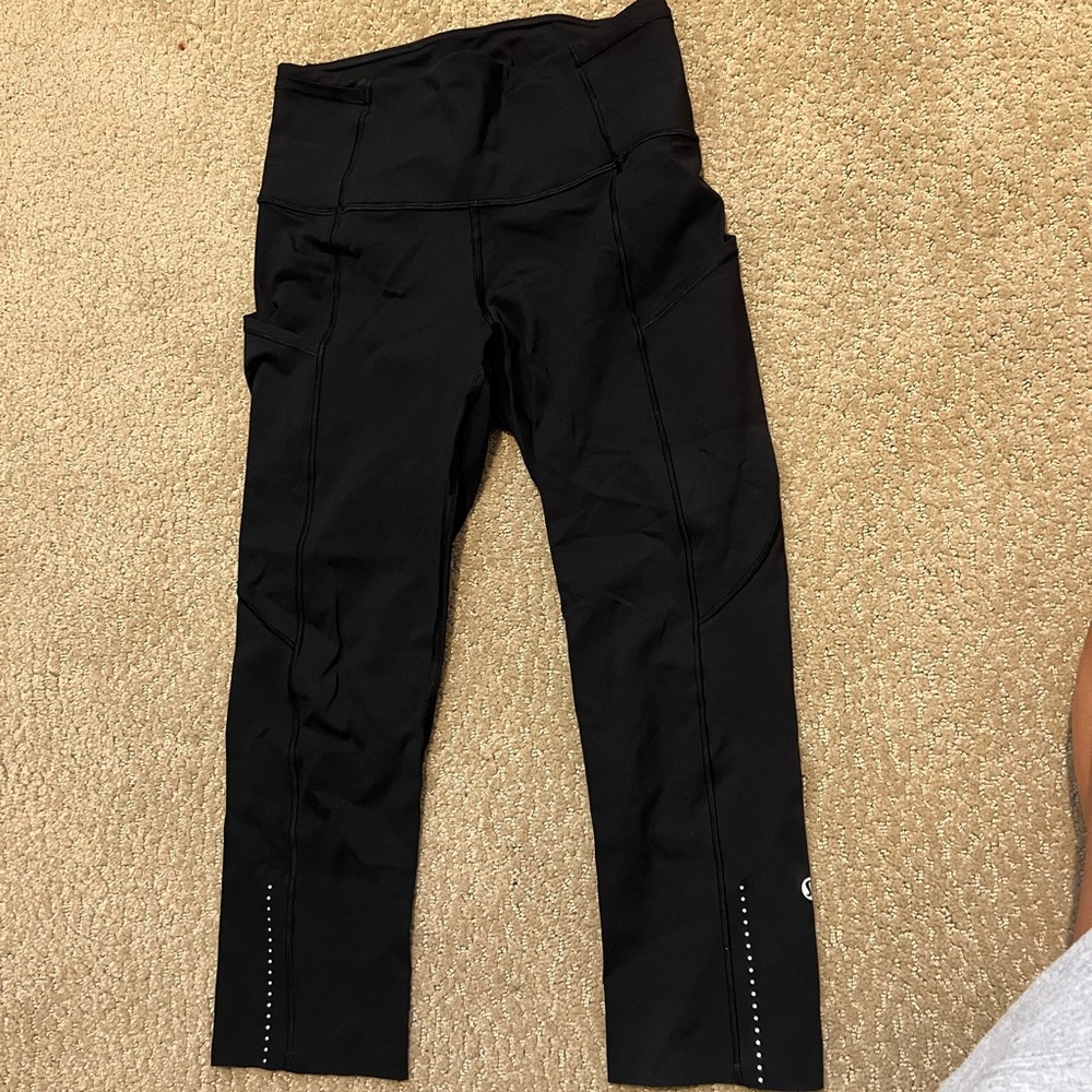 Lulu cropped leggings
